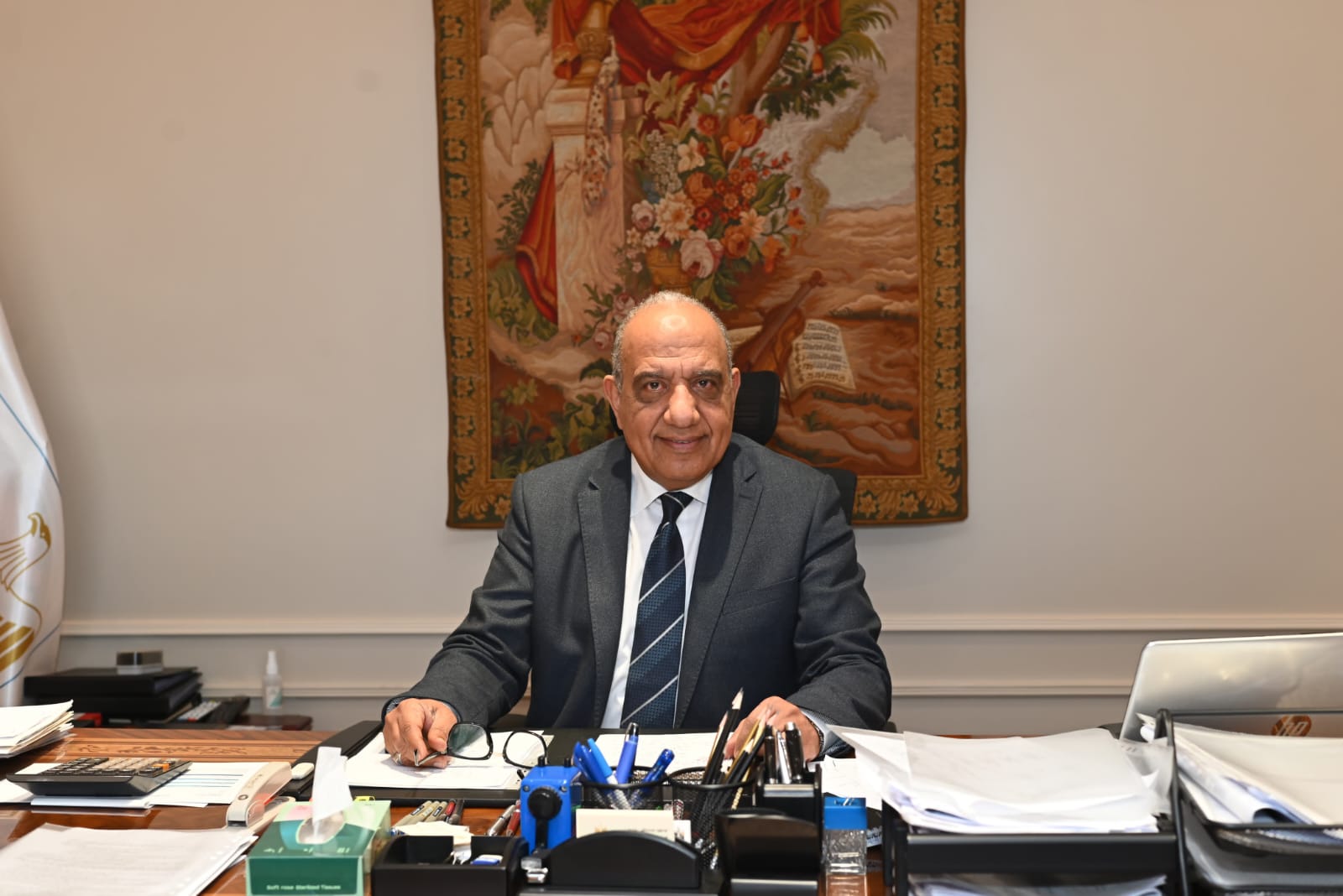 الدكتور محمود عصمت، وزير الكهرباء