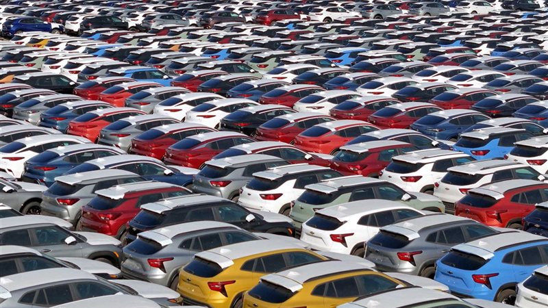 الإفراج عن السيارات المحتجزة بالجمارك 2025