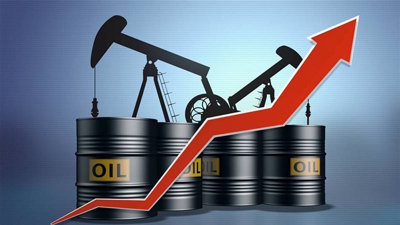 أسعار النفط ترتفع وسط ترقب قمة ألاسكا ومخاطر العقوبات على رو