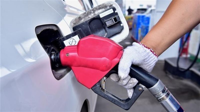 الضريبة على المواد البترولية 