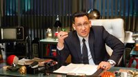 خبير اقتصادي يكشف أسباب تراجع سعر صرف الدولار لأقل من 52 جنيهًا