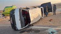 حادث الصحراوي الشرقي بالمنيا اليوم .. مصرع وإصابة 16 شخصًا في انقلاب ميكروباص