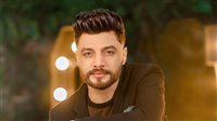 رضا البحراوي يعلن الحداد على صديقه أحمد عامر ويلغي نشطاته الفنية