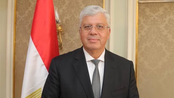  أيمن عاشور وزير التعليم العالي 
