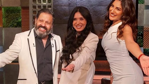دينا تكشف عن عدد زيجاتها ببرنامج القاهرة اليوم