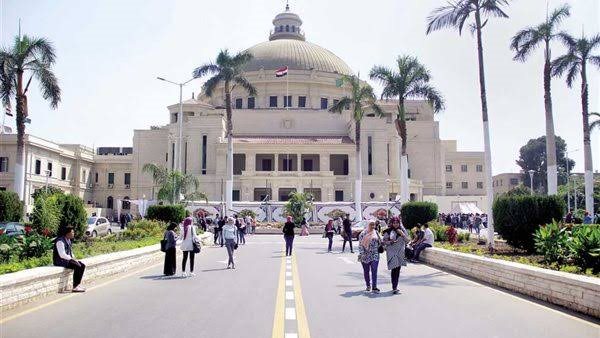 استعدادات بدء الدراسة بجامعة القاهرة 