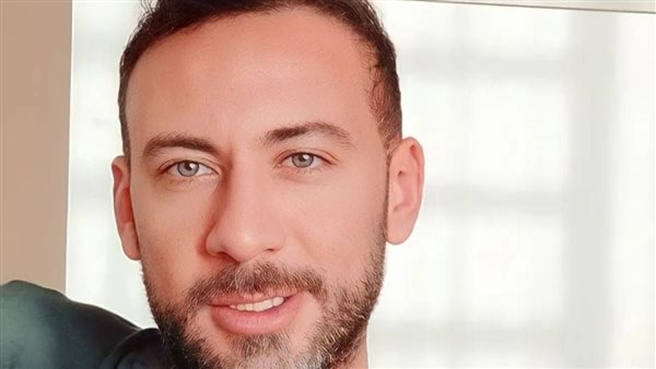 عابد عناني