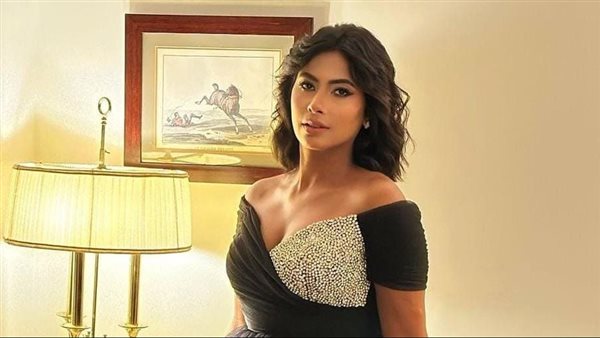 الفنانة روبي