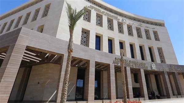 العلوم المتكاملة لا تضم أبوابا منفصلة