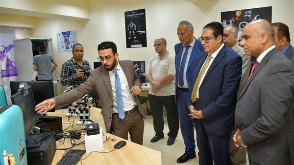 جامعة القاهرة تفتتح معامل الذكاء الاصطناعي وإنترنت الأشياء 