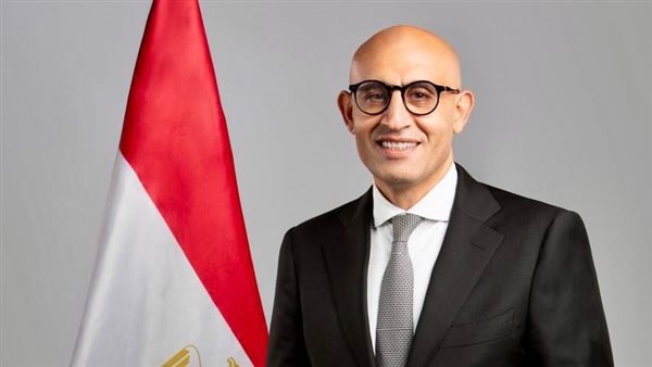 محمد عبداللطيف وزير التعليم