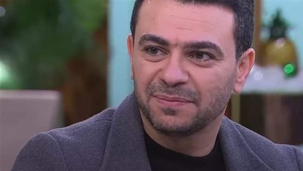 كريم الحسيني يتراجع عن اعتزال الفن