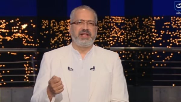 الإعلامي تامر أمين