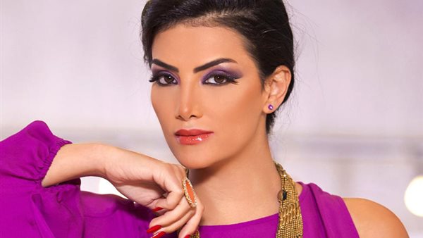 حورية فرغلي تعلن عن تركيب مناخير سيليكون 