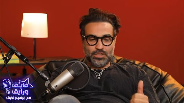 أحمد فهمي مع إبراهيم فايق