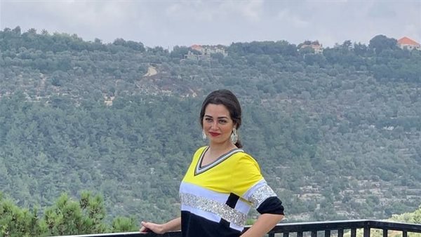 هبة مجدي في لبنان