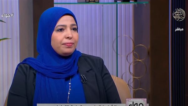 أمينة الفتوى توضح علاقة محرمة بين النساء والرجال