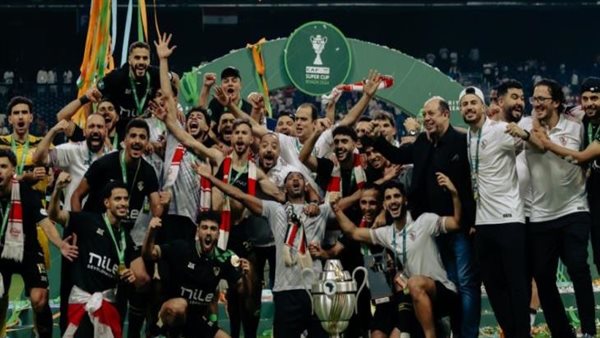 أحمد سليمان عضو مجلس الزمالك يحتفل بالسوبر الأفريقي 