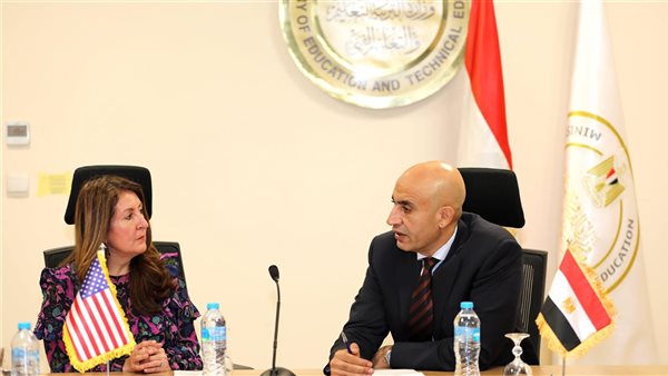 وزير التربية والتعليم وسفيرة أمريكا بالقاهرة 