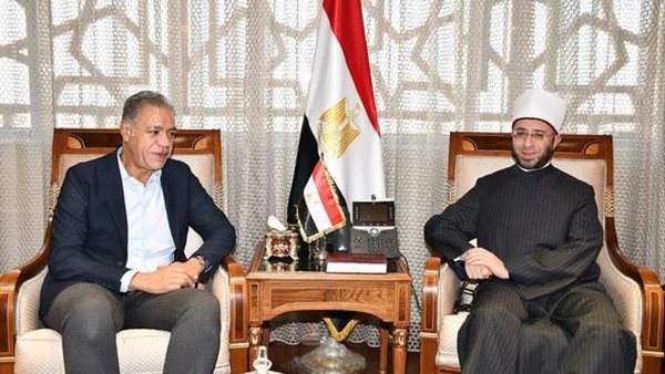 وزير الأوقاف ونائب رئيس مجلس إدارة مجموعة درة 