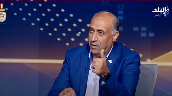 أيمن الرقب أستاذ علوم سياسية