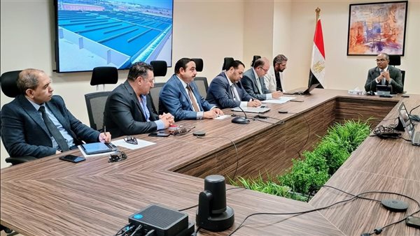 مناقشة موقف مشروعات مياه الشرب