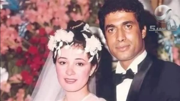 الفنان الراحل أحمد زكي والفنانة الراحلة هالة فؤاد 