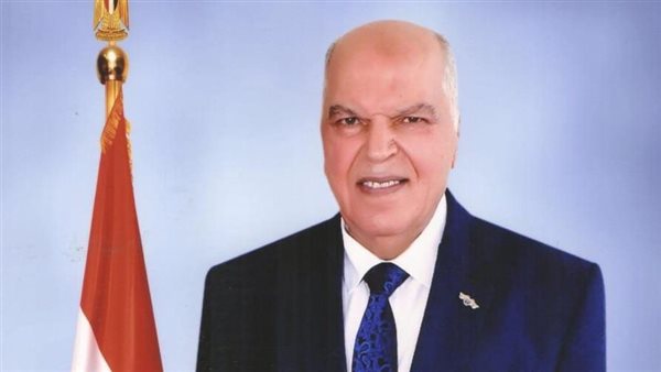 خلف الزناتي نقيب المعلمين 