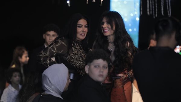 سمية الخشاب ودينا من زفاف ابنة علاء مرسي