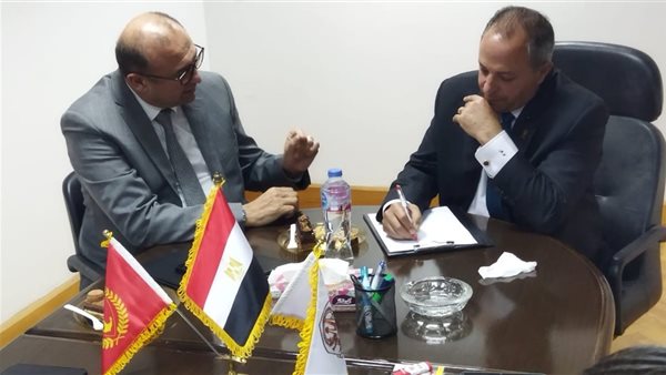 محافظ بورسعيد في الغرفة التجارية 