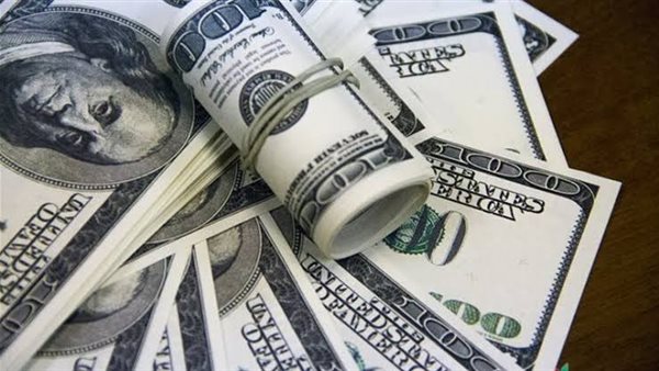 أسباب هيمنة الدولار على عرش العملات 