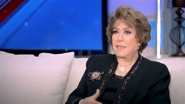 سميحة أيوب تناشد الرئيس عبد الفتاح السيسي