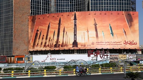 طهران: سنرد على اغتيال عميد الحرس الثوري الإيراني