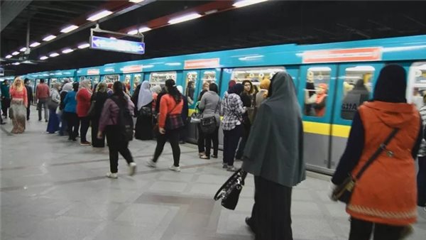 تعطل قطار الخط الأول لمترو الأنفاق