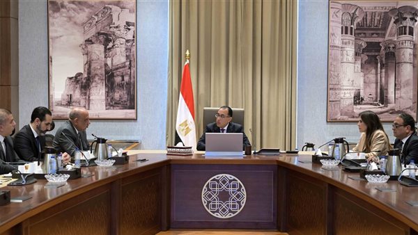 رئيس الوزراء مع وفد شركة فورتيسكيو العالمية