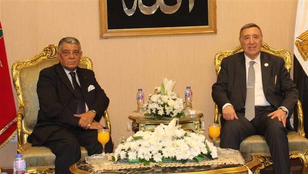 رئيسي المحكمة الدستورية العليا بمصر والمغرب