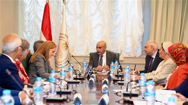 وزير التربية والتعليم والسفير الإيطالي