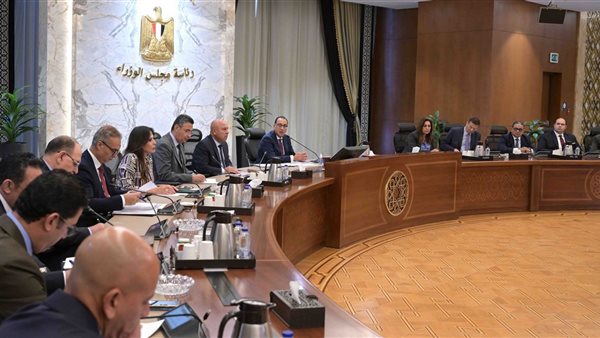 الحكومة توضح نسبة الزيادة الجديدة في تعريفة ركوب المواصلات