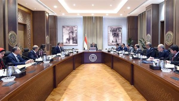 رئيس الوزراء يتابع منظومة صرف الأسمدة بالجمعيات الزراعية