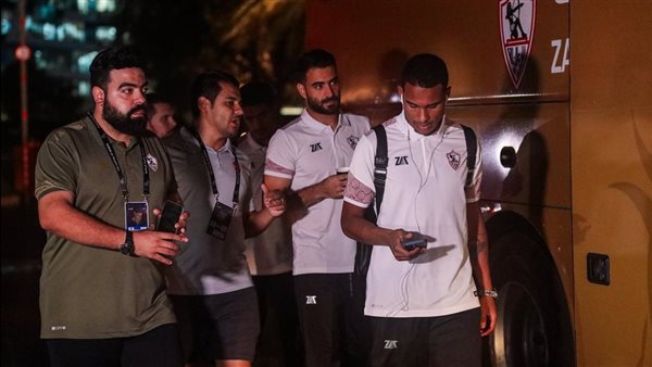 وصول بعثة الزمالك ملعب محمد بن زايد