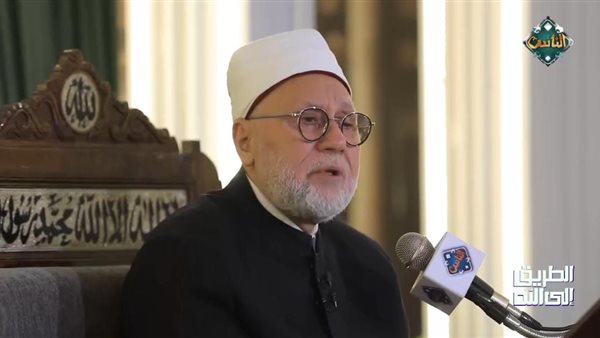 الدكتور محمد مهنا أستاذ القانون الدولي بجامعة الأزهر