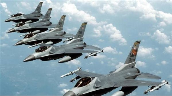 طائرات F16 