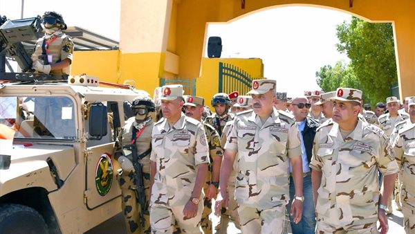 رئيس أركان حرب القوات المسلحة يتفقد إجراءات التأمين