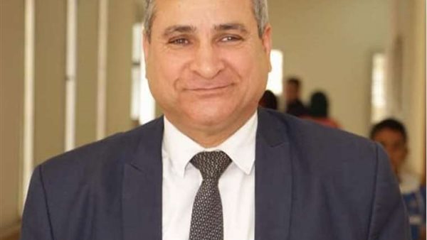 الدكتور أحمد زارع المتحدث الرسمي باسم جامعة الأزهر الشريف