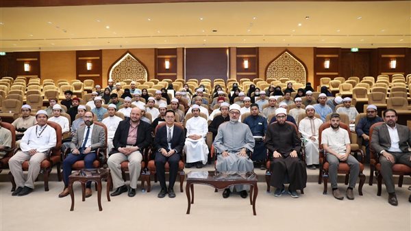 مفتي الجمهورية يشهد تخرج دفعة جديدة من طلبة تايلاند