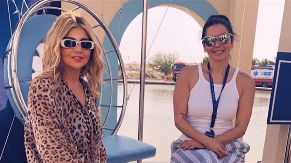 بوسي شلبي تتجاهل وفاة حسن يوسف