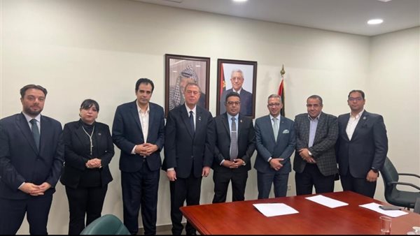 لقاء كتلة الحوار بالسفير الفلسطيني لدى القاهرة دياب اللوح
