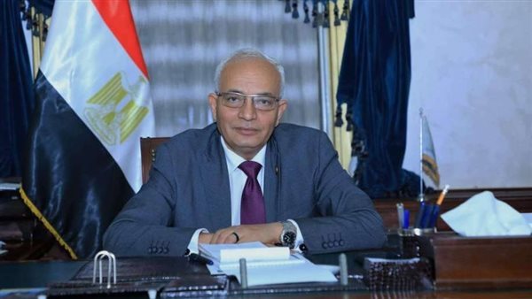 الدكتور رضا حجازي وزير التربية والتعليم السابق