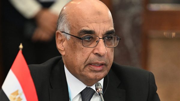  المستشار عدنان الفنجري وزير العدل