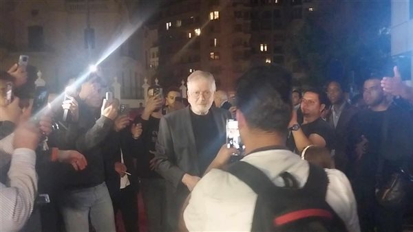 محمود قابيل يشارك في عزاء مصطفى فهمي